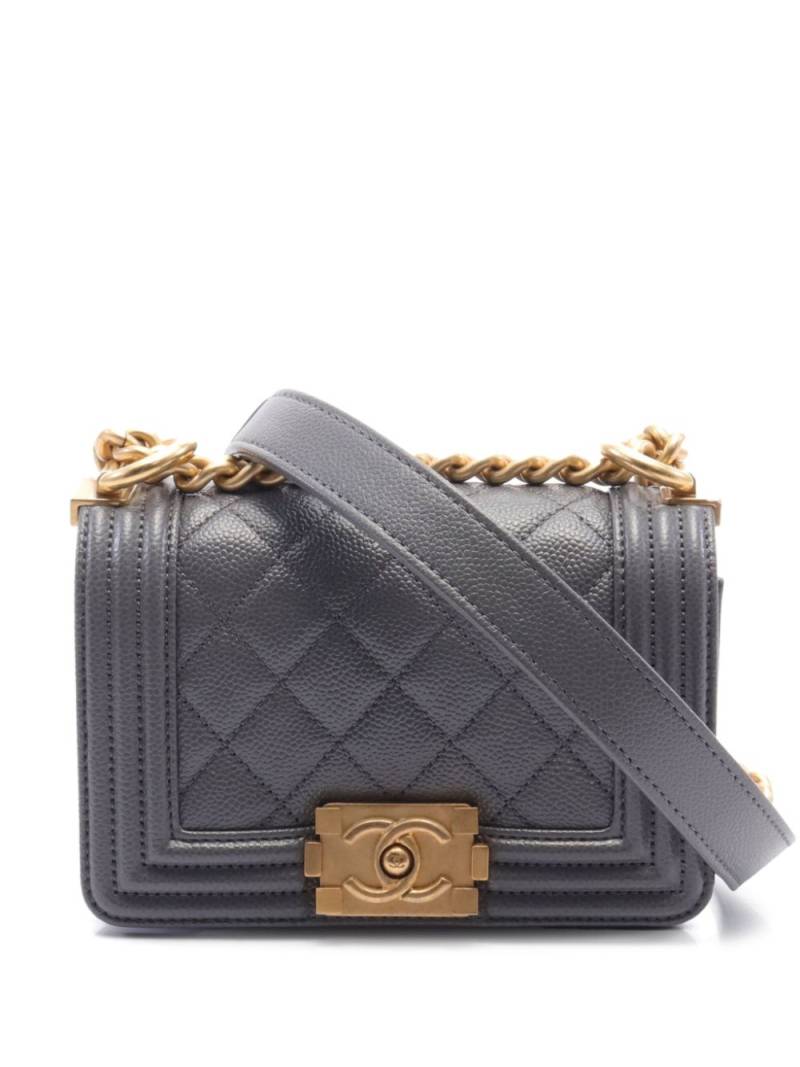 CHANEL Pre-Owned 2021 mini Boy Chanel shoulder bag - Grey von CHANEL Pre-Owned