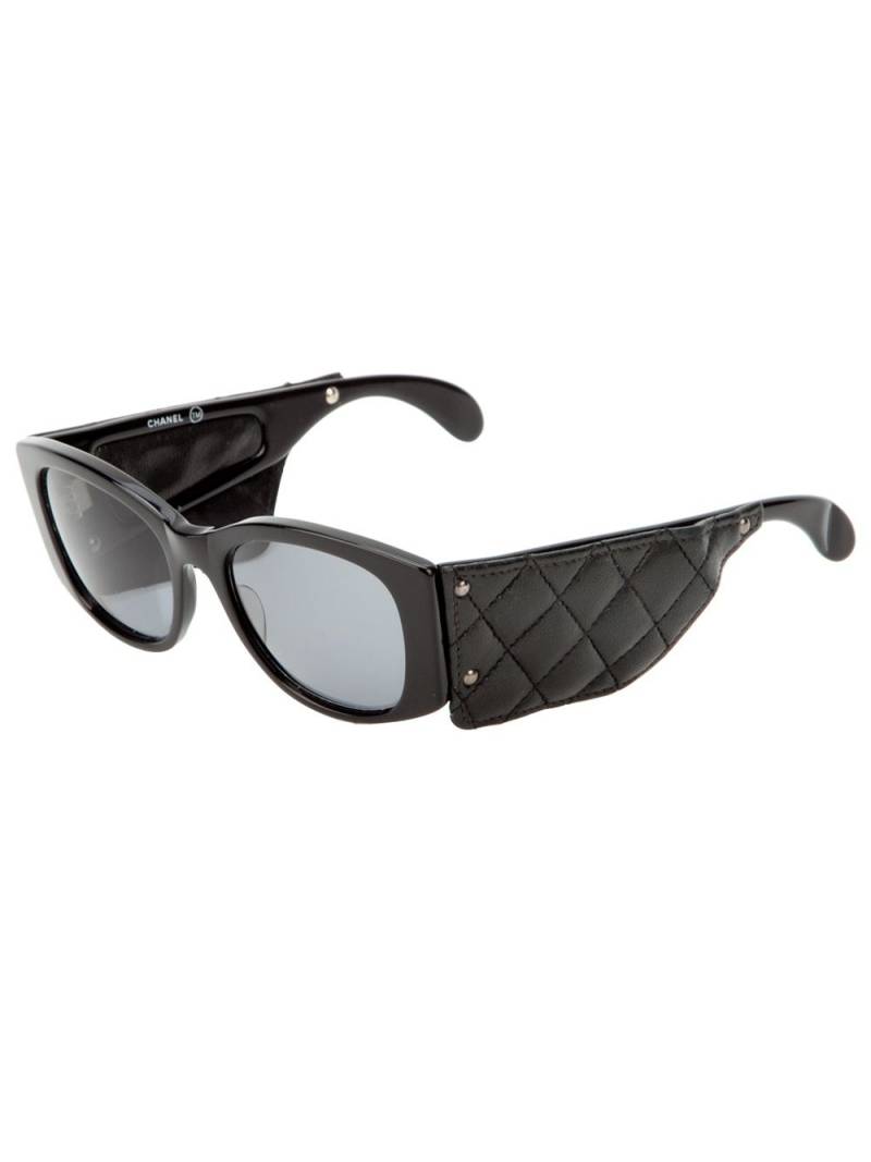 CHANEL Pre-Owned Vintage sunglasses - Black von CHANEL Pre-Owned