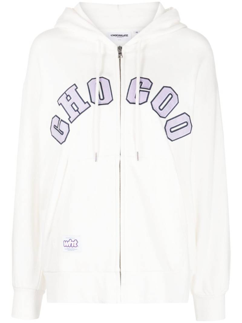 CHOCOOLATE logo-appliqué zip-up hoodie - White von CHOCOOLATE