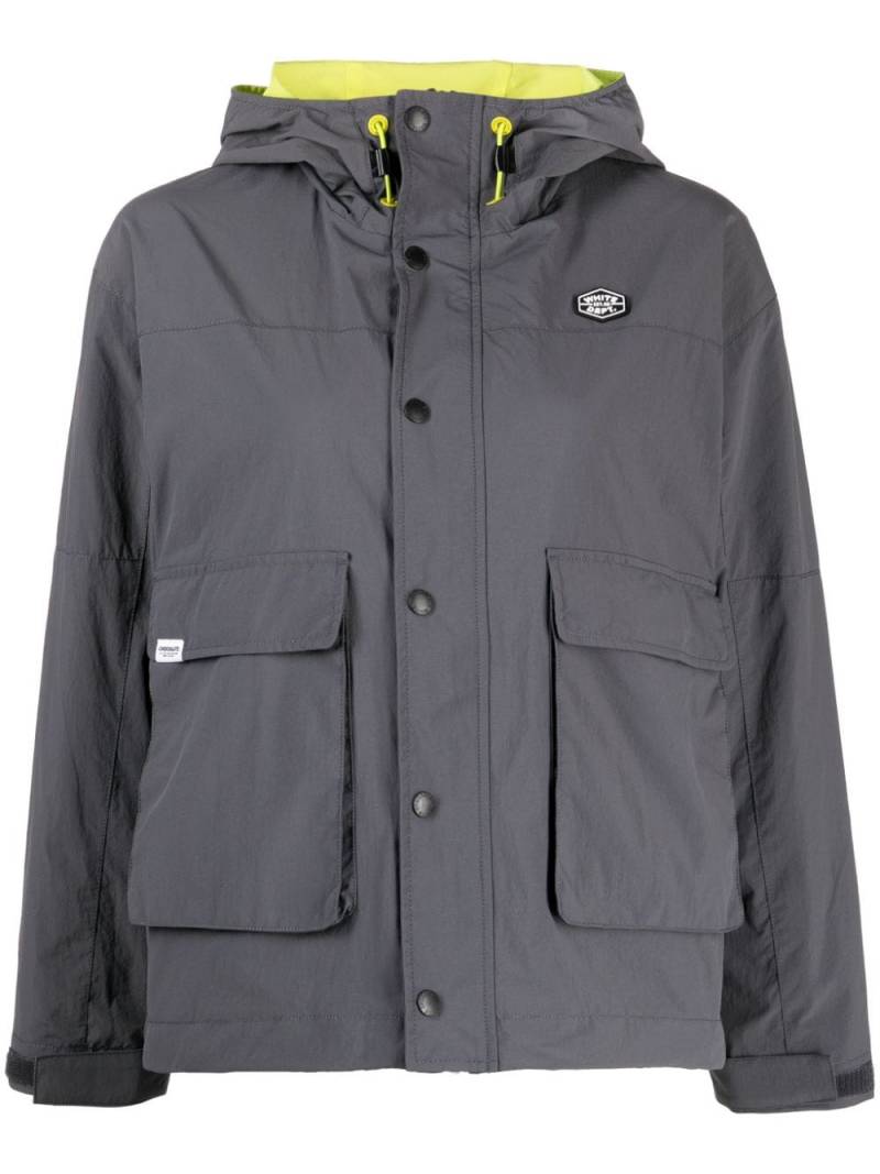 CHOCOOLATE logo-patch hooded jacket - Grey von CHOCOOLATE