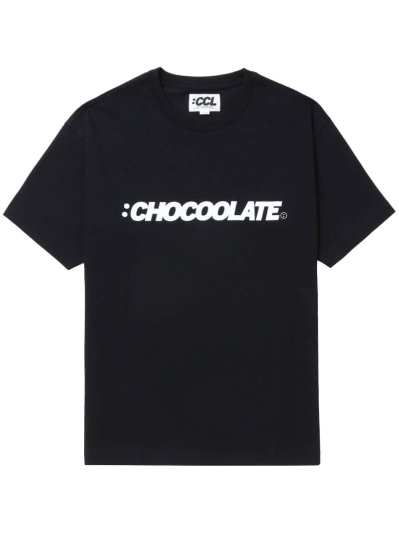 CHOCOOLATE logo-print cotton T-shirt - Black von CHOCOOLATE