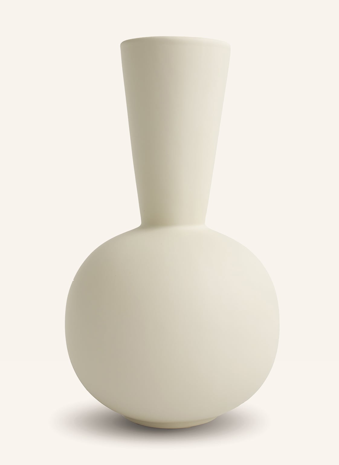 Cooee Design Vase Trumpet beige von COOEE Design