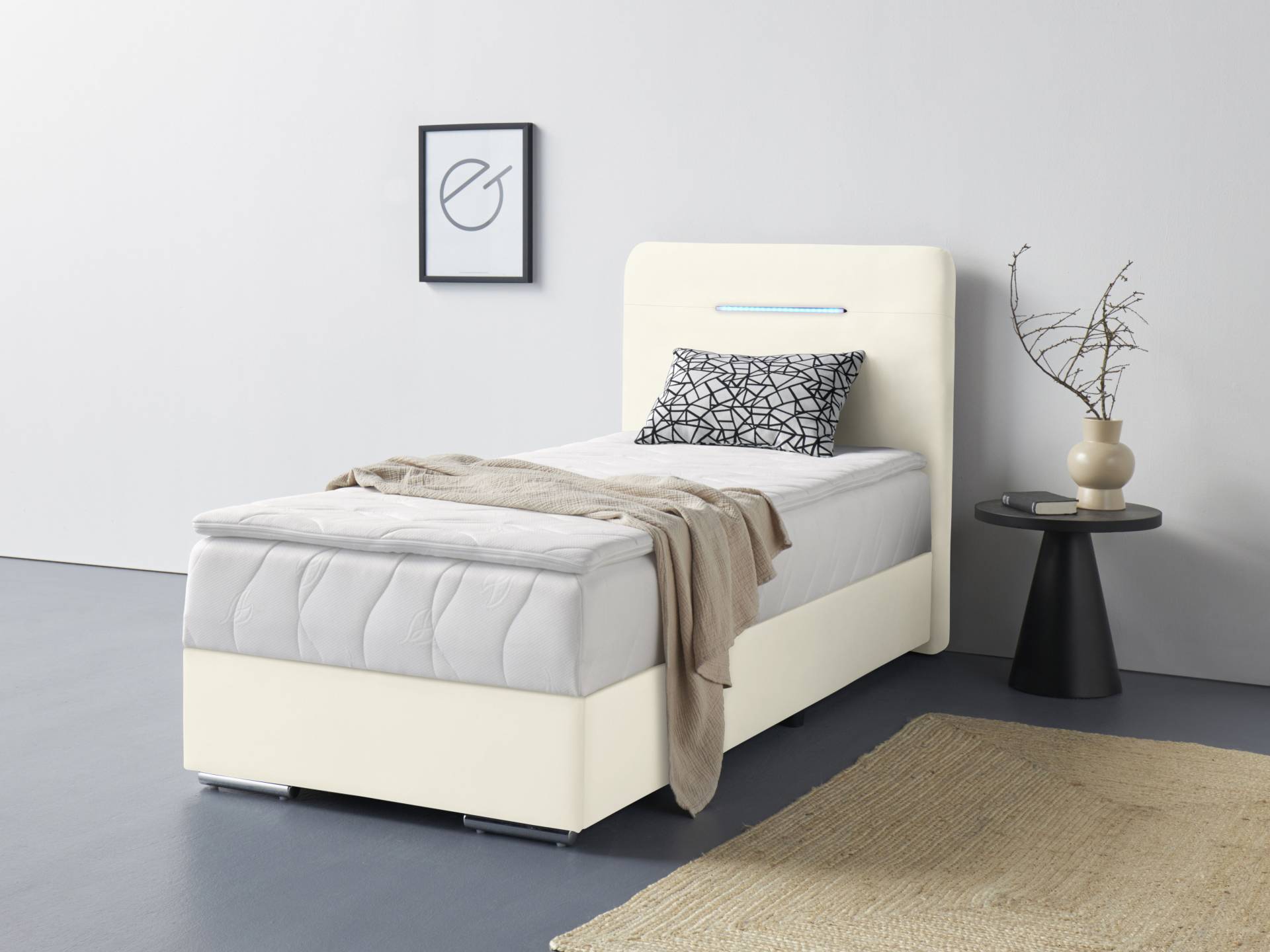 COTTA Boxbett »Lighstar«, inklusive LED-Beleuchtung, Topper, Bettkasten und Zierkissen COTTA Boxbett »Lighstar«, inklusive LED-Beleuchtung, Topper, Bettkasten und Zierkissen von COTTA