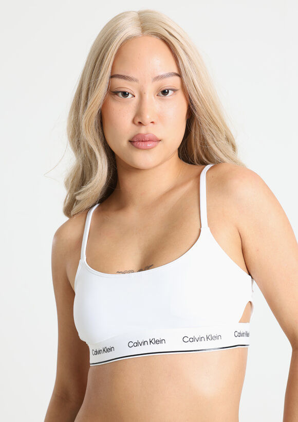 Calvin Klein (alle) Meta Legacy Bralette Bikini-Oberteil | Classic White | Damen  | M von Calvin Klein (alle)