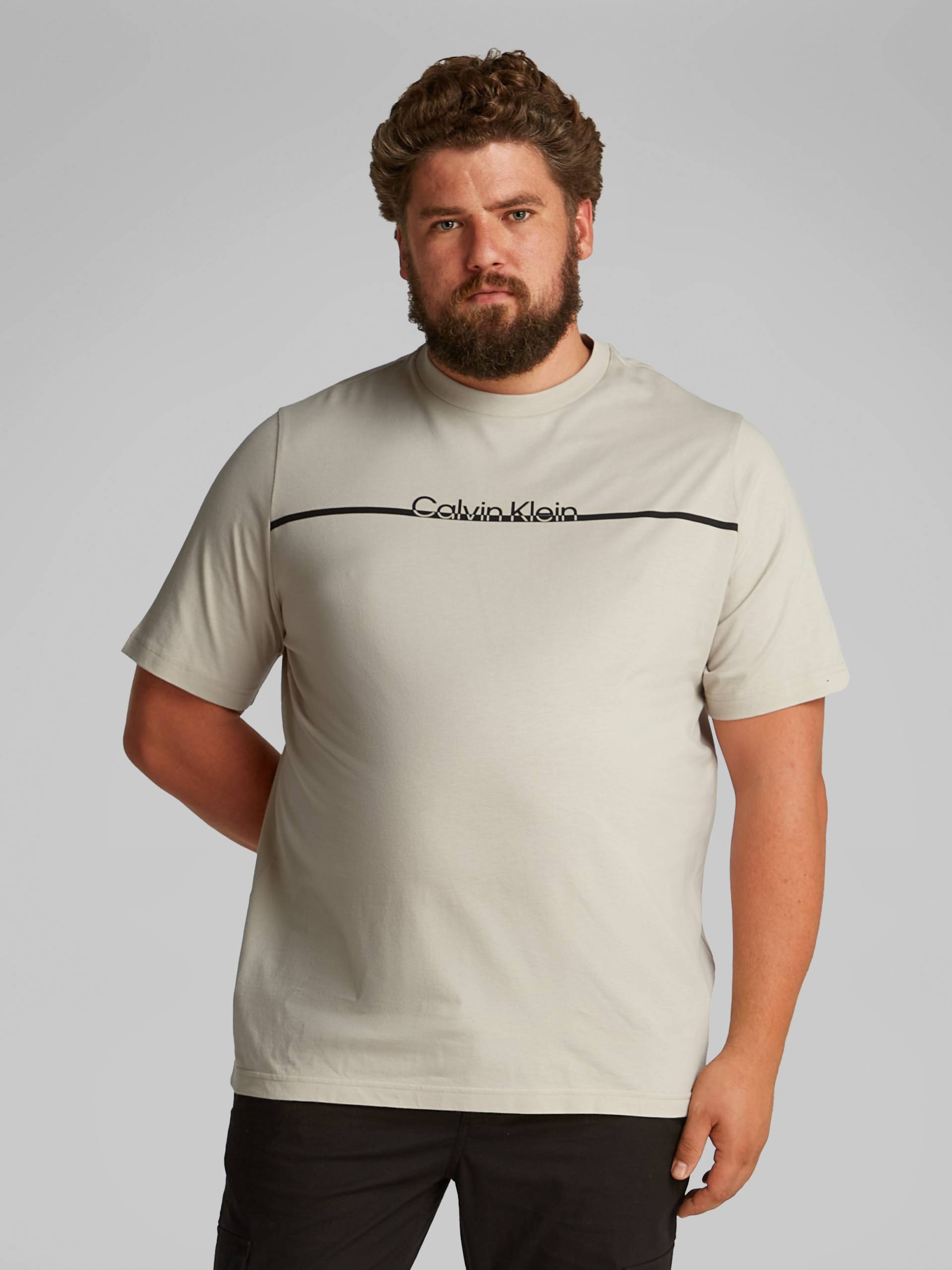 Calvin Klein Big&Tall Rundhalsshirt »BT_SPLIT LINE LOGO T-SHIRT«, in Grossen Grössen mit Logoprint von Calvin Klein Big&Tall