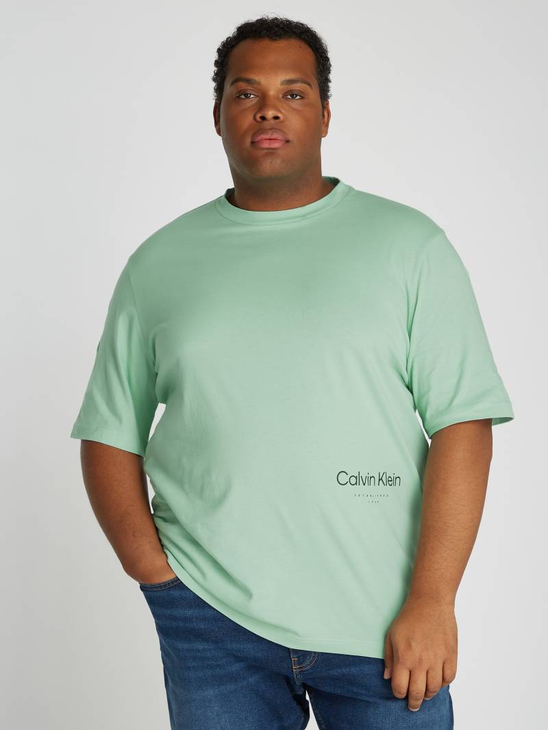 Calvin Klein Big&Tall T-Shirt »BT_OFF PLACEMENT LOGO T-SHIRT«, in grossen Grössen mit Markenlabel von Calvin Klein Big&Tall