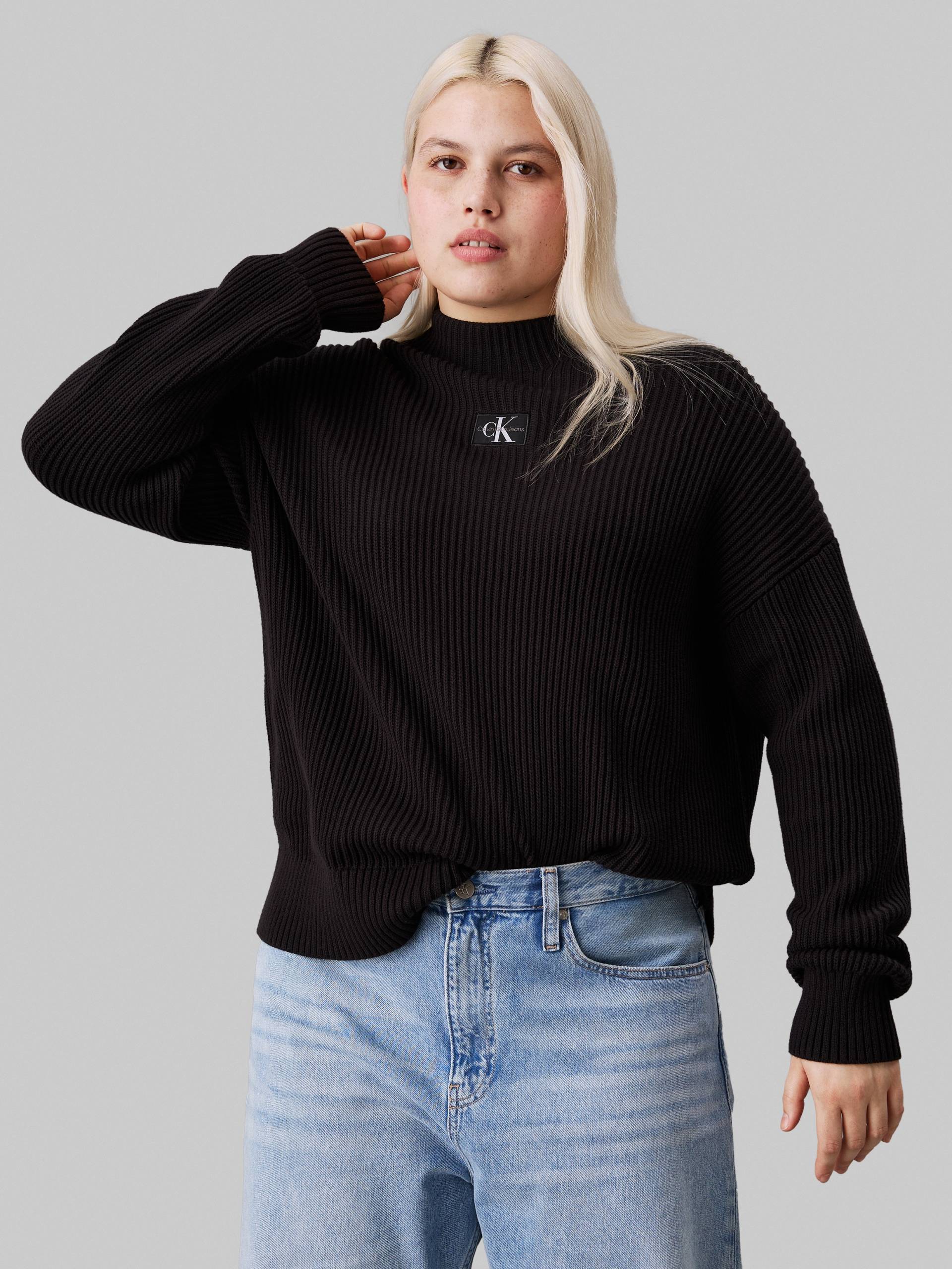 Calvin Klein Jeans Plus Stehkragenpullover »PLUS WOVEN LABEL LOOSE SWEATER«, in Grossen Grössen und mit Logopatch von Calvin Klein Jeans Plus