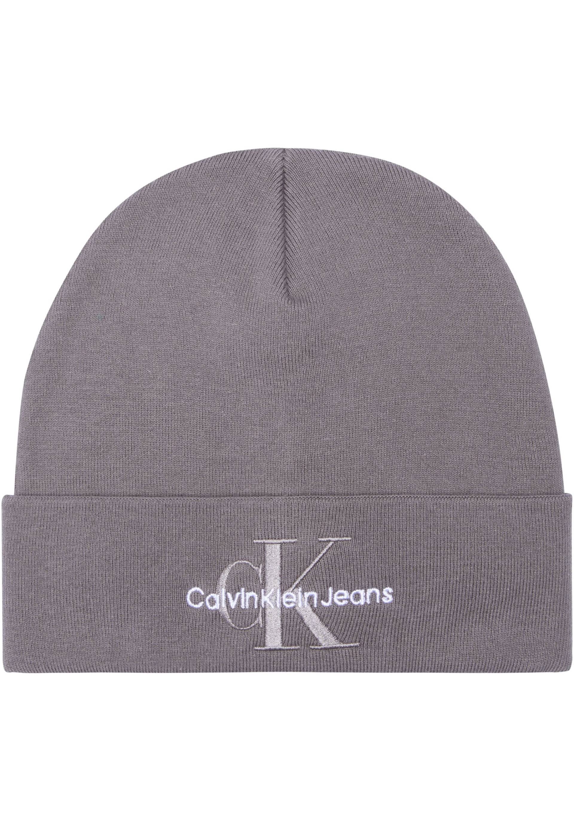 Calvin Klein Jeans Beanie »MONO LOGO EMBRO BEANIE«, mit Logostickerei von Calvin Klein Jeans