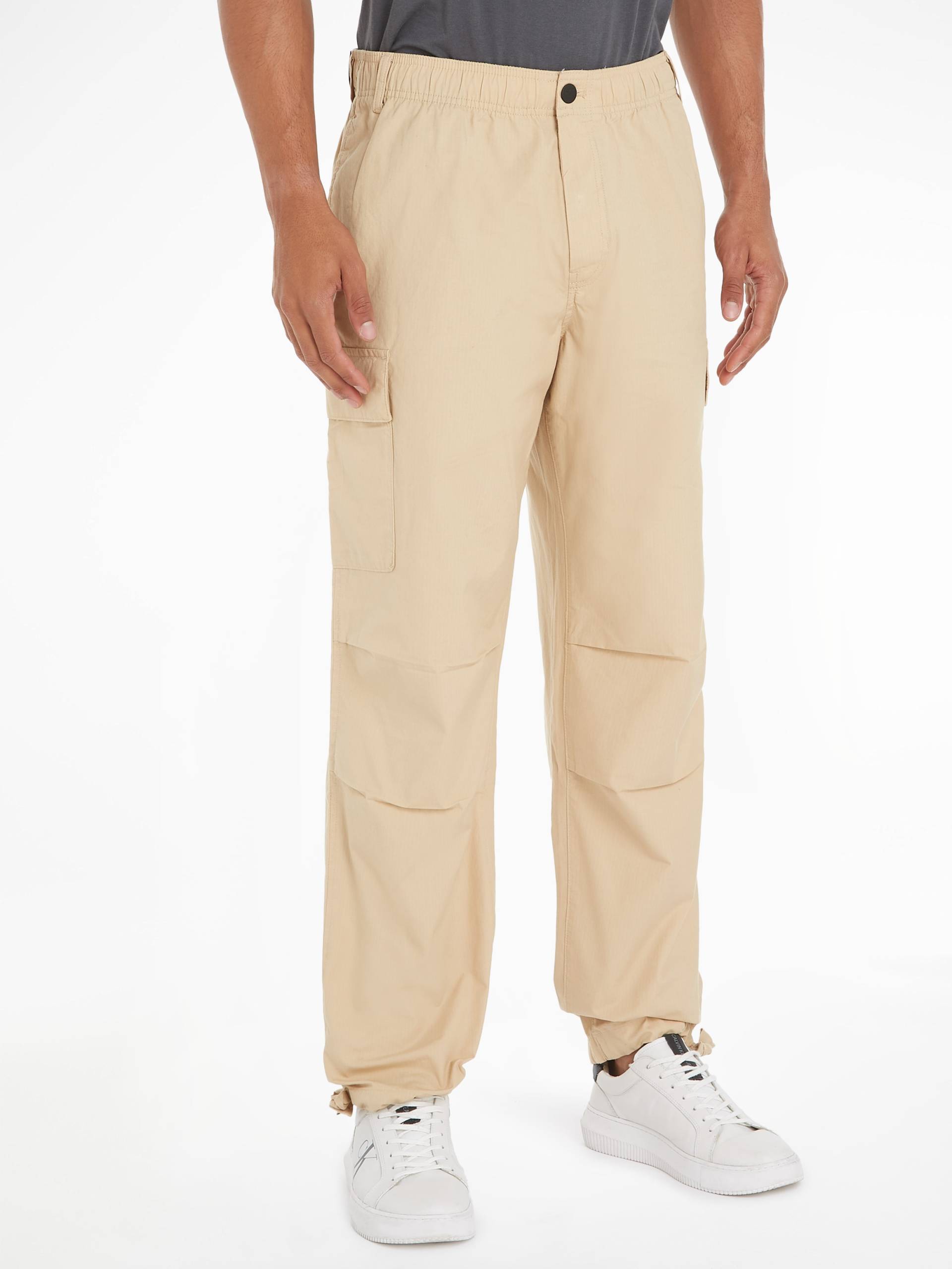 Calvin Klein Jeans Cargohose »ESSENTIAL REGULAR CARGO PANT« Calvin Klein Jeans Cargohose »ESSENTIAL REGULAR CARGO PANT« von Calvin Klein Jeans
