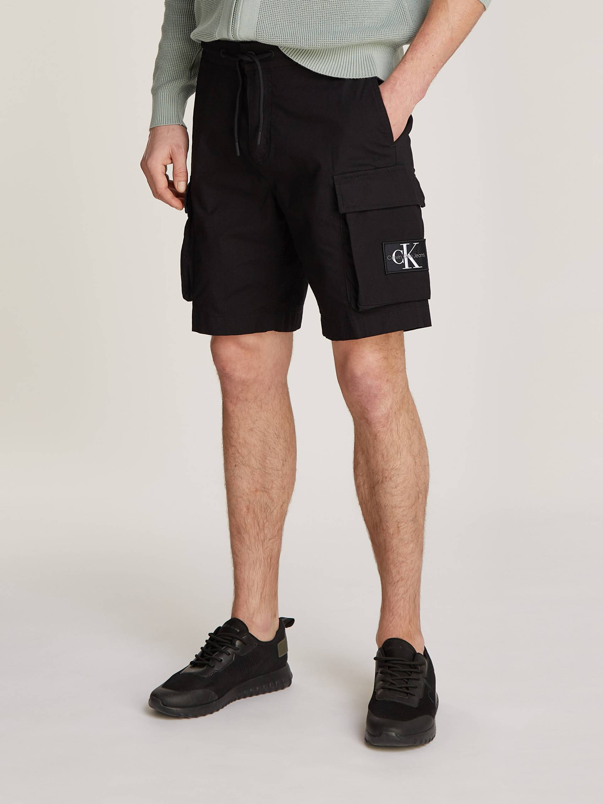 Calvin Klein Jeans Cargoshorts »CARGO SHORT«, mit Logopatch von Calvin Klein Jeans