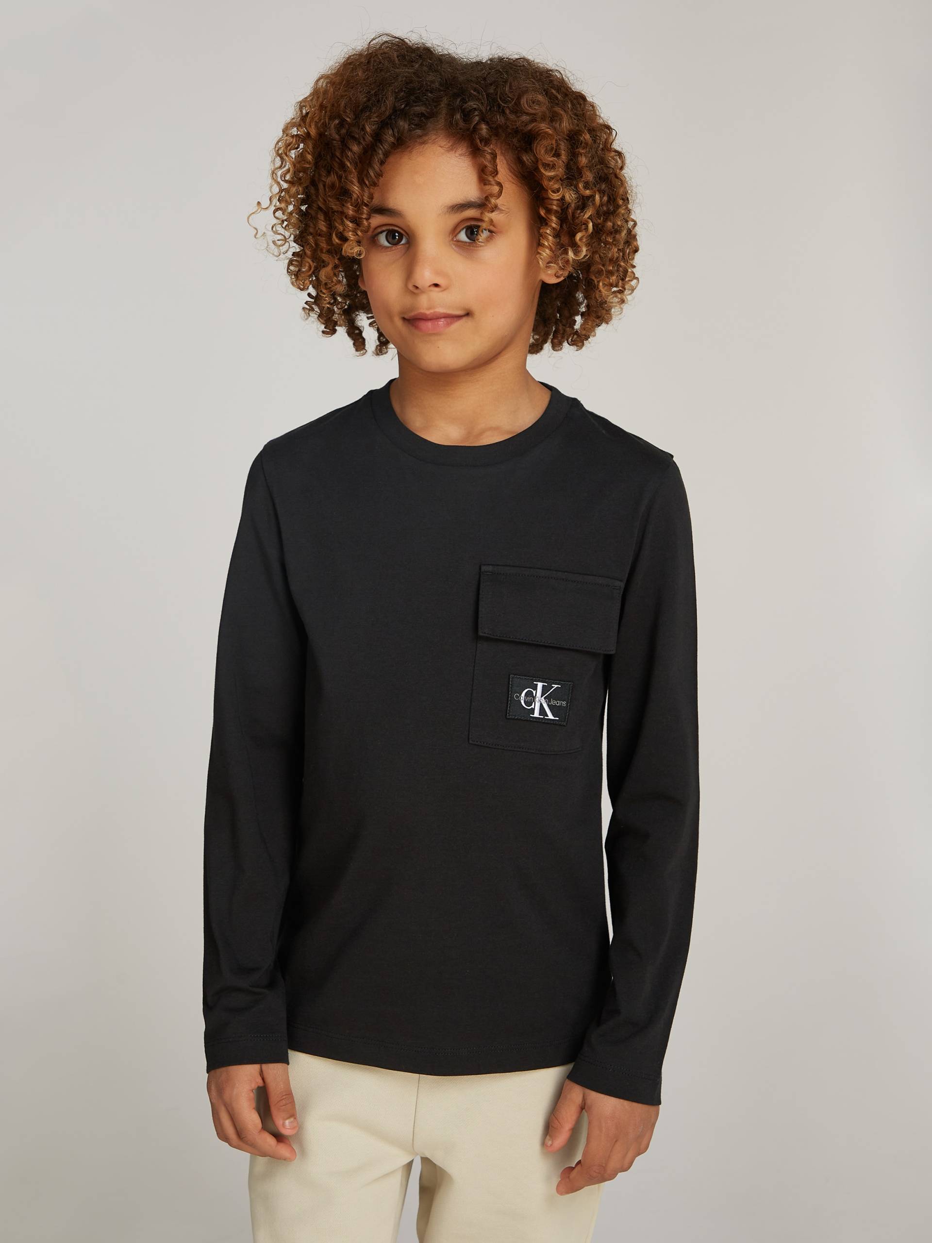 Calvin Klein Jeans Langarmshirt »Badge Reg. Ls T-Shirt«, für Kinder bis 16 Jahre und mit Logopatch von Calvin Klein Jeans