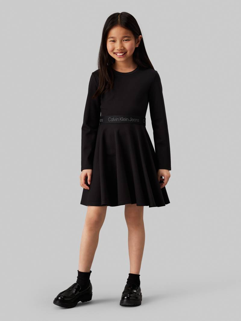 Calvin Klein Jeans Midikleid »Ls Logo Tape Punto Dress«, für Kinder bis 16 Jahre und mit Logoschriftzug von Calvin Klein Jeans