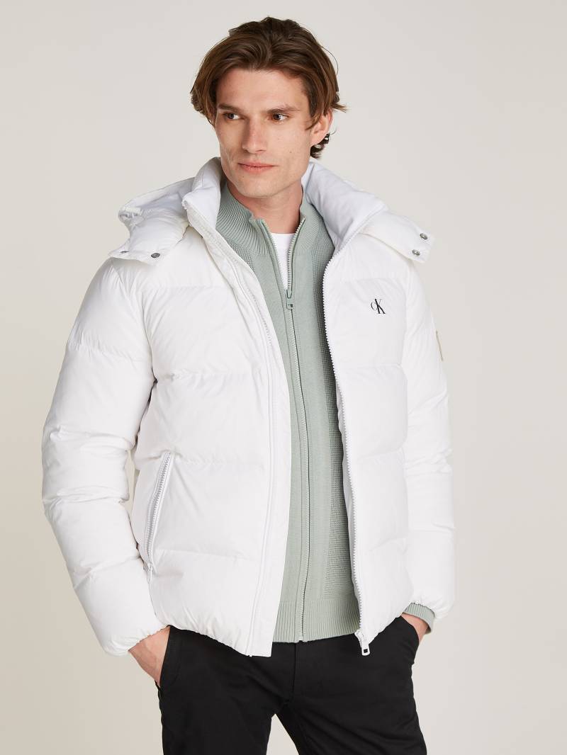 Calvin Klein Jeans Outdoorjacke »ESSENTIALS DOWN JACKET«, mit Kapuze, mit Logoprägung von Calvin Klein Jeans