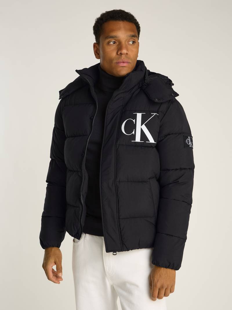 Calvin Klein Jeans Outdoorjacke »ESSENTIALS NON DOWN JACKET«, mit Kapuze, mit Logodruck von Calvin Klein Jeans