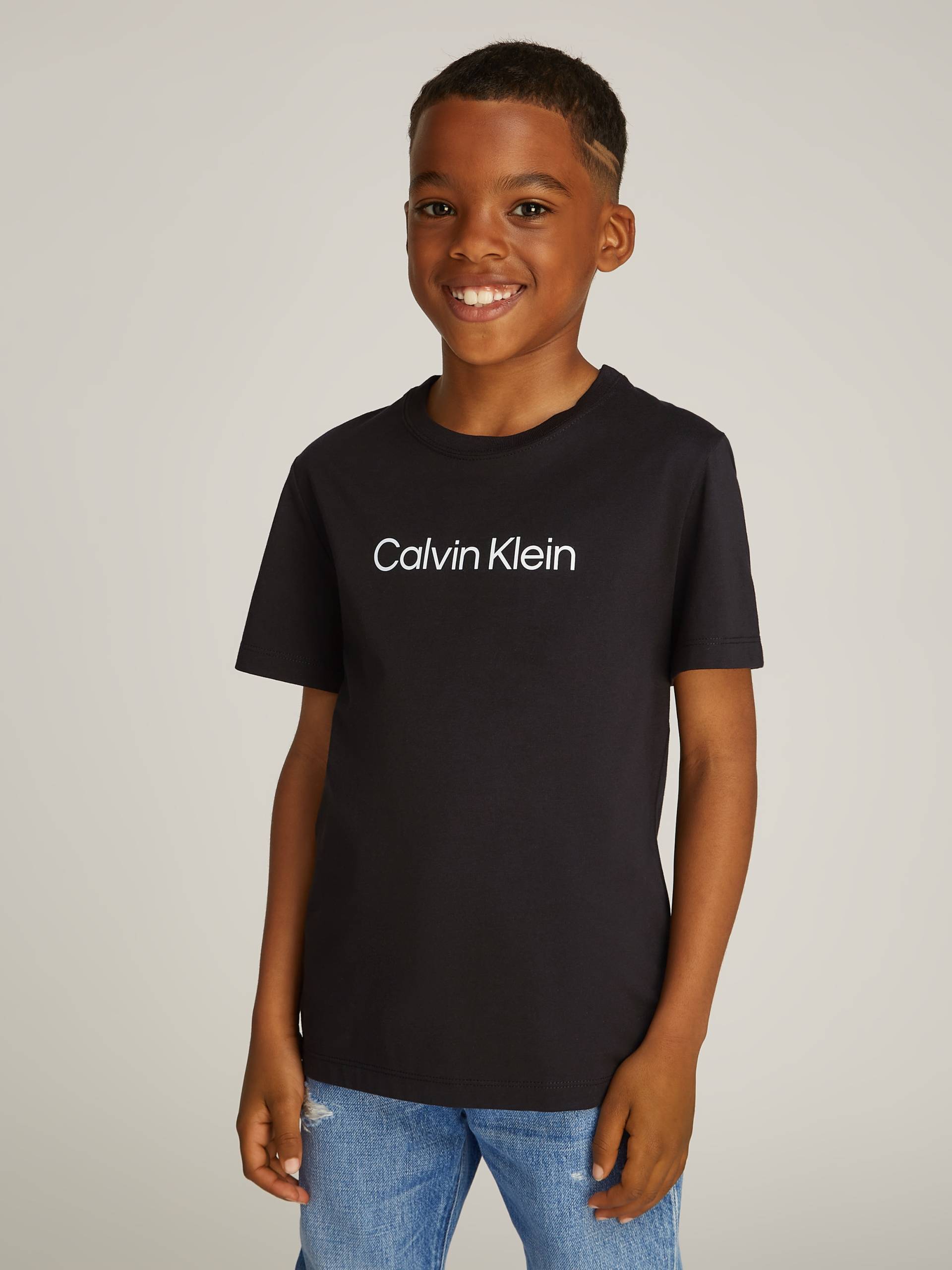 Calvin Klein Jeans Rundhalsshirt »INST. LOGO SS T-SHIRT«, für Kinder bis 16 Jahre und mit Logoschriftzug von Calvin Klein Jeans