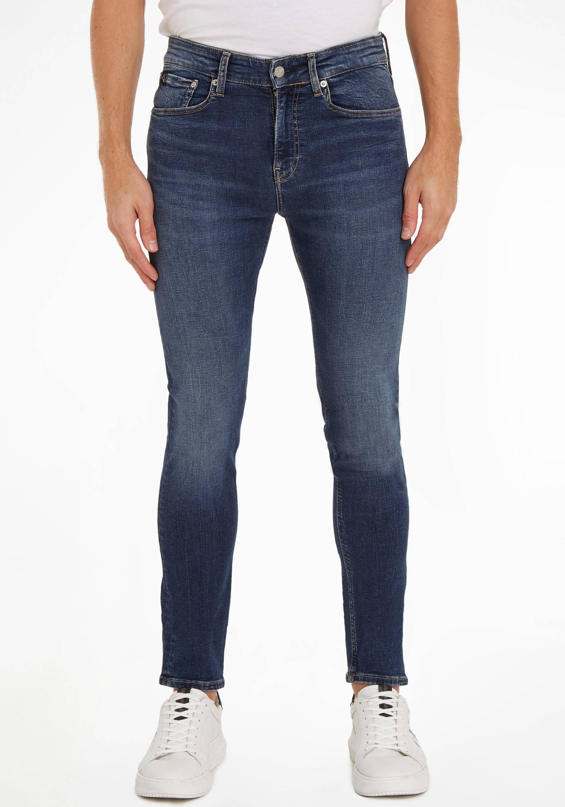 Calvin Klein Jeans Skinny-fit-Jeans »SKINNY«, mit Leder-Badge von Calvin Klein Jeans