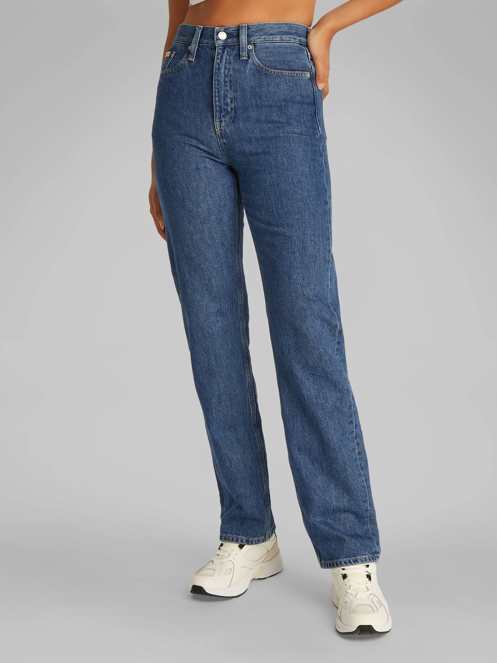 Calvin Klein Jeans Straight-Jeans »HIGH RISE STRAIGHT«, in mittelblauer Waschung von Calvin Klein Jeans