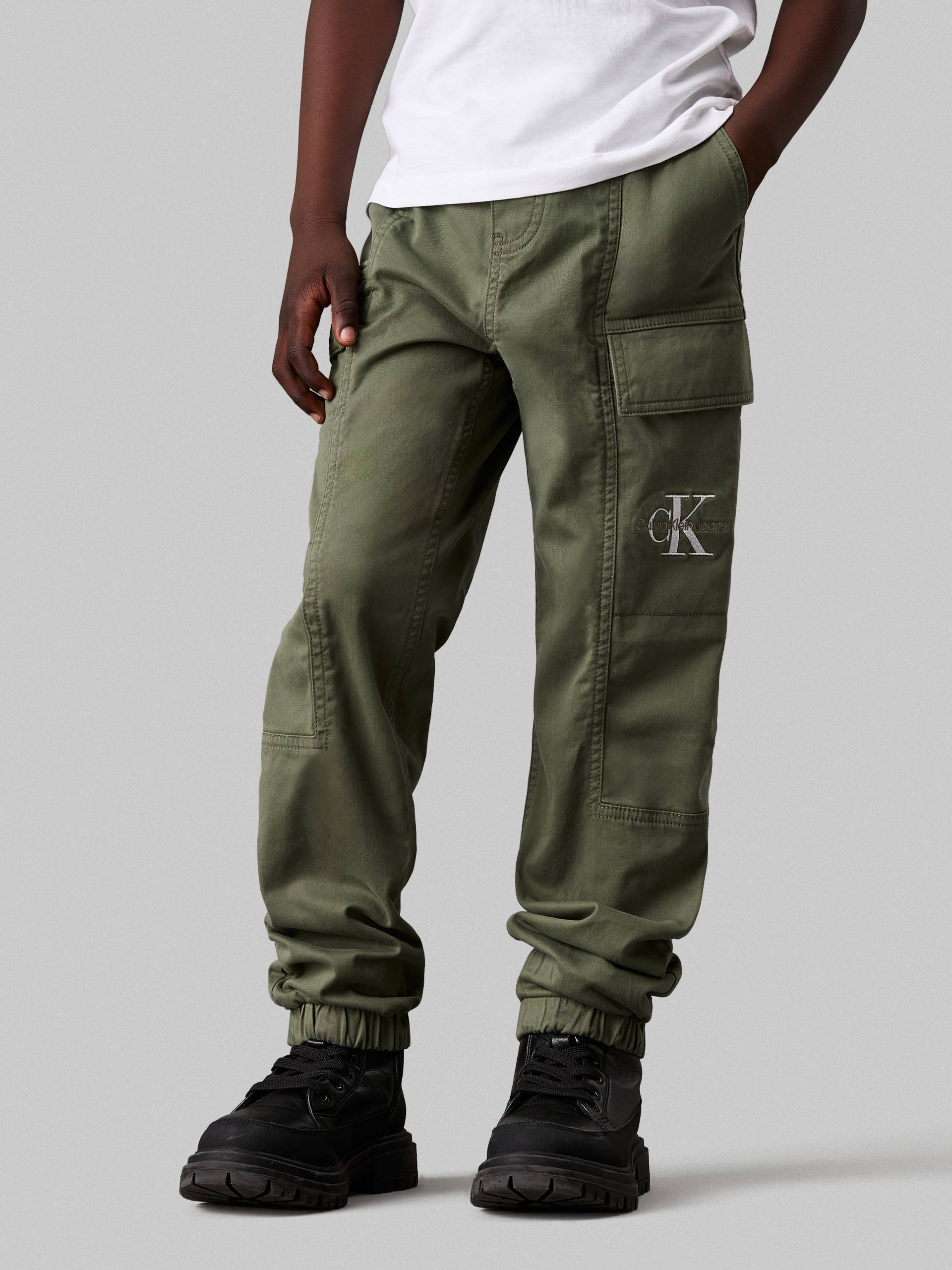 Calvin Klein Jeans Sweathose »ESSENTIAL WOVEN CARGO PANTS«, für Kinder bis 16 Jahre mit Logo-Print von Calvin Klein Jeans