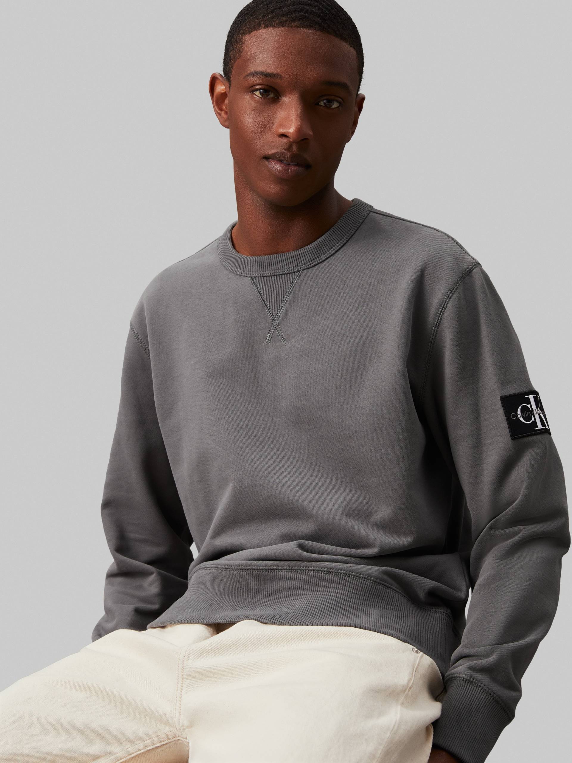 Calvin Klein Jeans Sweatshirt »BADGE CREW NECK«, mit Logopatch von Calvin Klein Jeans