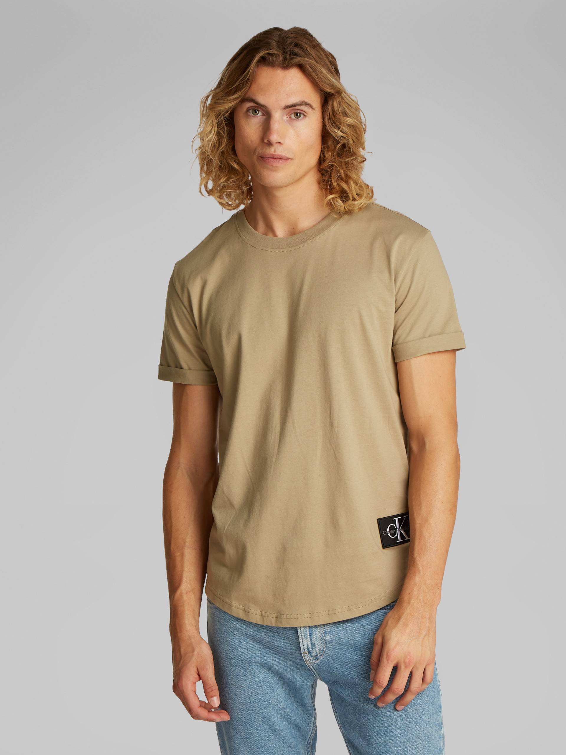 Calvin Klein Jeans T-Shirt »BADGE TURN UP SLEEVE«, mit Logopatch von Calvin Klein Jeans