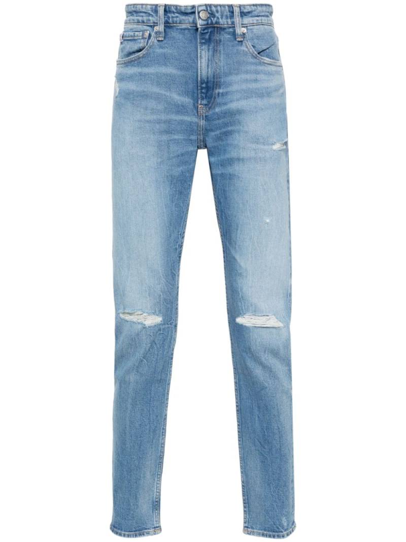 Calvin Klein Jeans distressed tapered-leg jeans - Blue von Calvin Klein Jeans