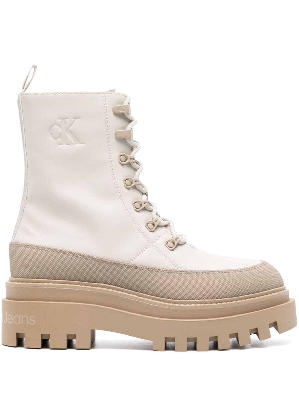 Calvin Klein Jeans logo-debossed leather boots - Neutrals von Calvin Klein Jeans