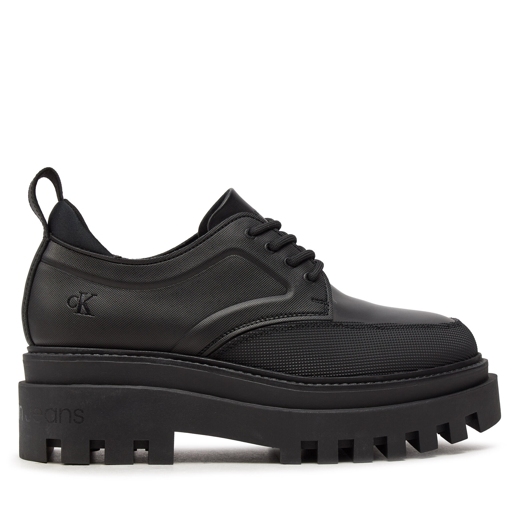 Halbschuhe Calvin Klein Jeans Flatform Laceup Derby Mg Mtl YW0YW01502 Schwarz von Calvin Klein Jeans