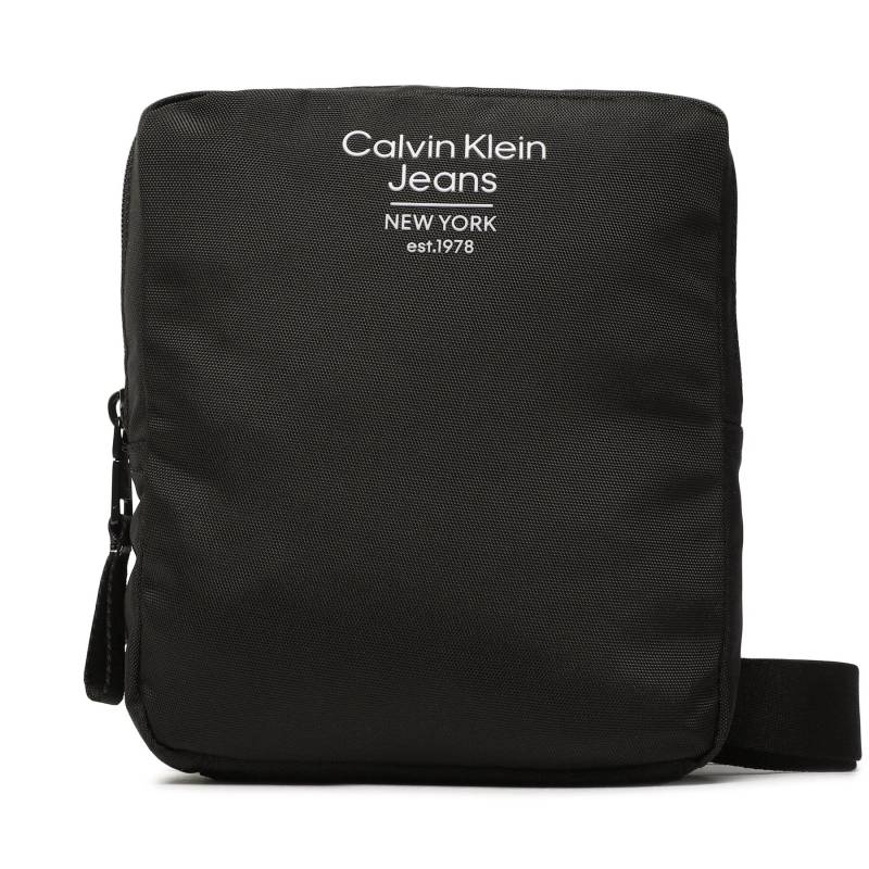 Umhängetasche Calvin Klein Jeans Sport Essentials Reporter18 Est K50K510100 Schwarz von Calvin Klein Jeans