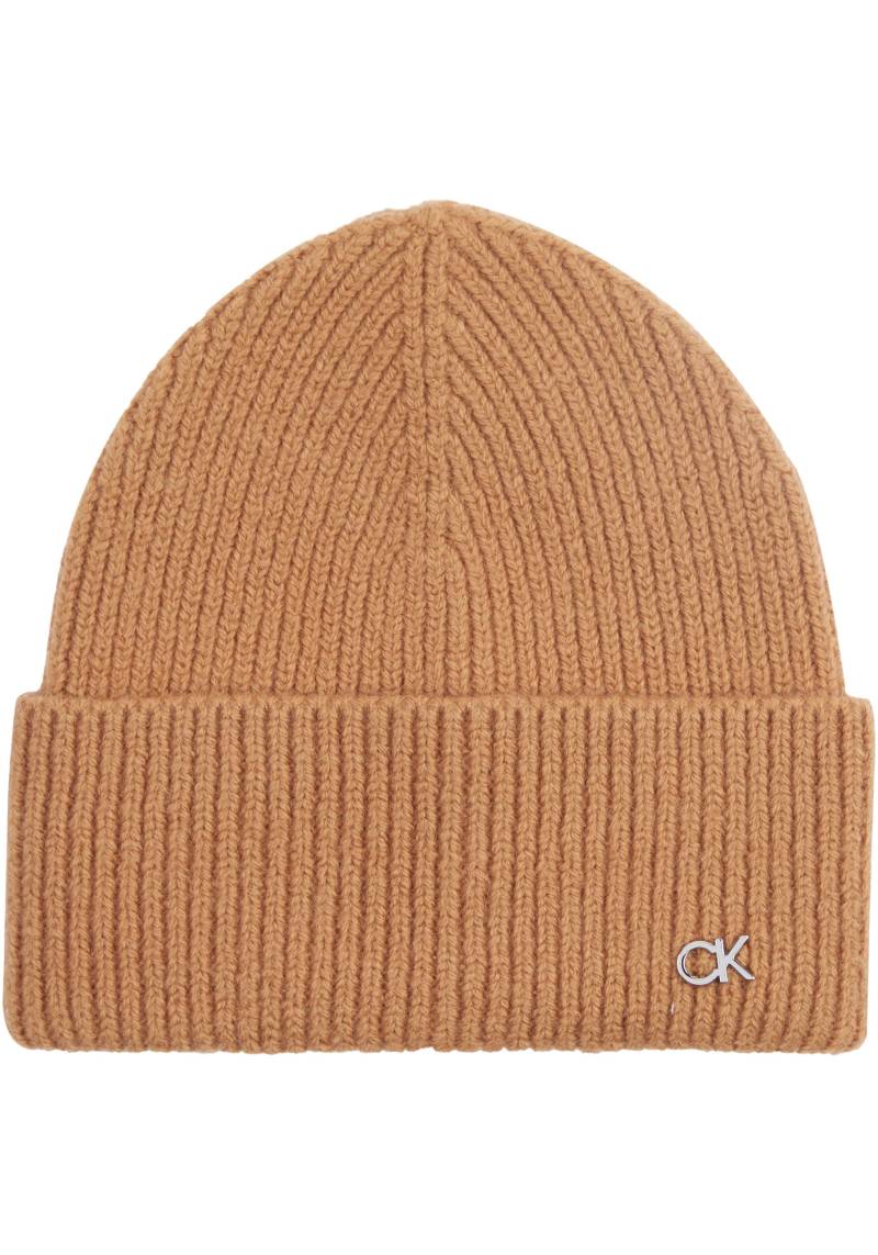 Calvin Klein Beanie »CK METAL CHUNKY RIB BEANIE«, mit Logozeichen von Calvin Klein