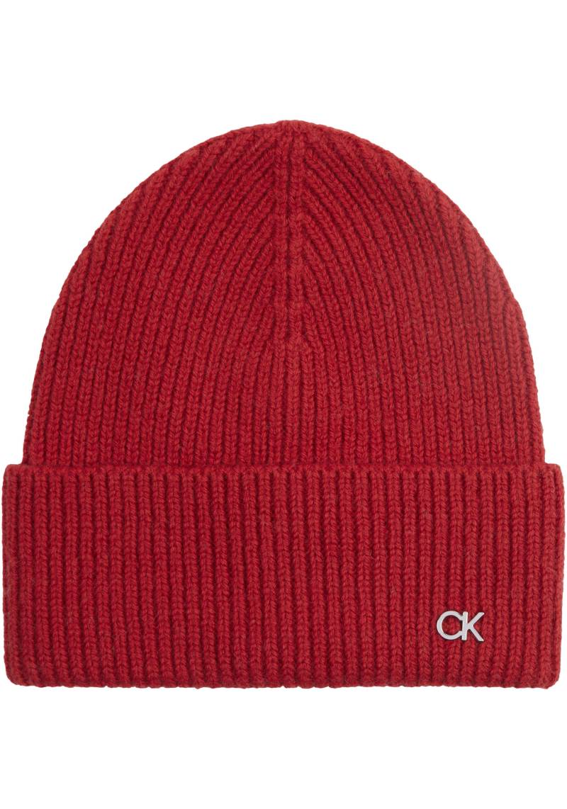 Calvin Klein Beanie »CK METAL CHUNKY RIB BEANIE«, mit Logozeichen von Calvin Klein