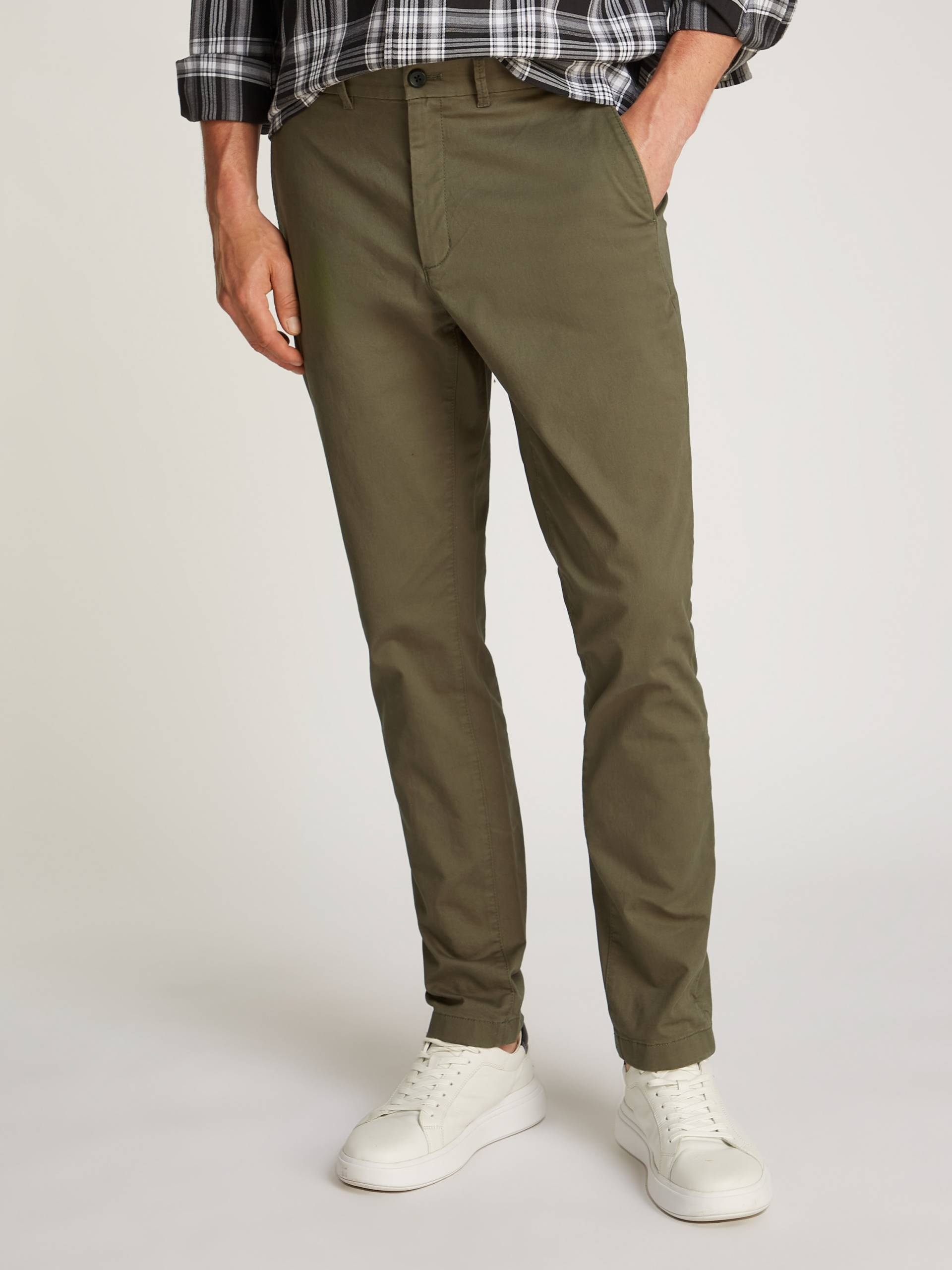 Calvin Klein Chinohose »MODERN TWILL SLIM CHINO«, mit Logoprägung von Calvin Klein