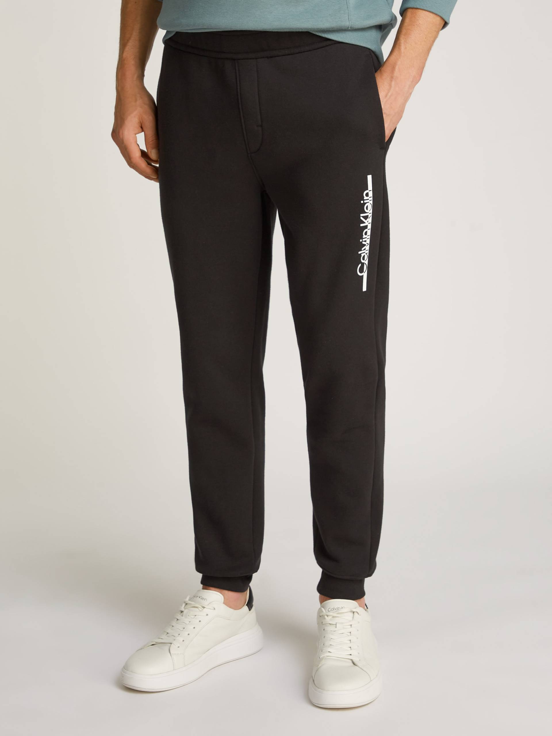 Calvin Klein Jogginghose »SPLIT LINE LOGO JOGGER«, mit Logoprint Calvin Klein Jogginghose »SPLIT LINE LOGO JOGGER«, mit Logoprint von Calvin Klein