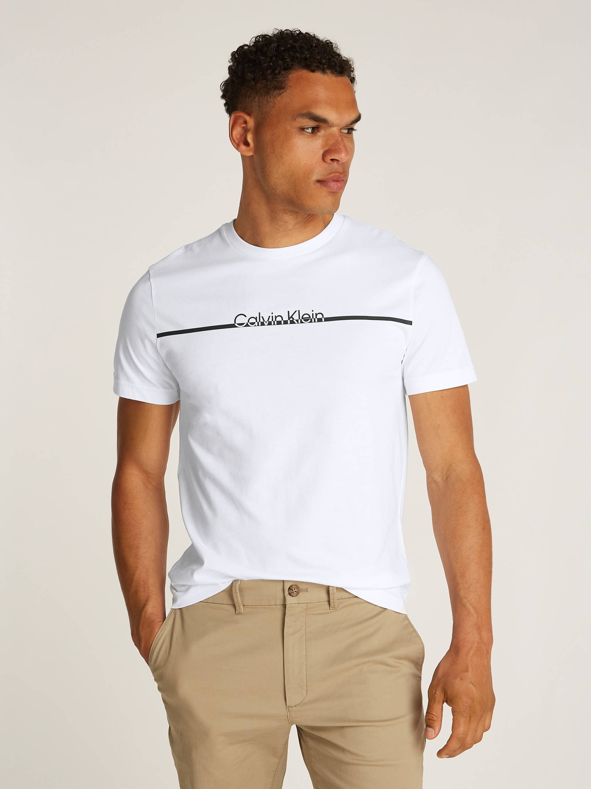 Calvin Klein Rundhalsshirt »SPLIT LINE LOGO T-SHIRT«, mit Logoprint Calvin Klein Rundhalsshirt »SPLIT LINE LOGO T-SHIRT«, mit Logoprint von Calvin Klein