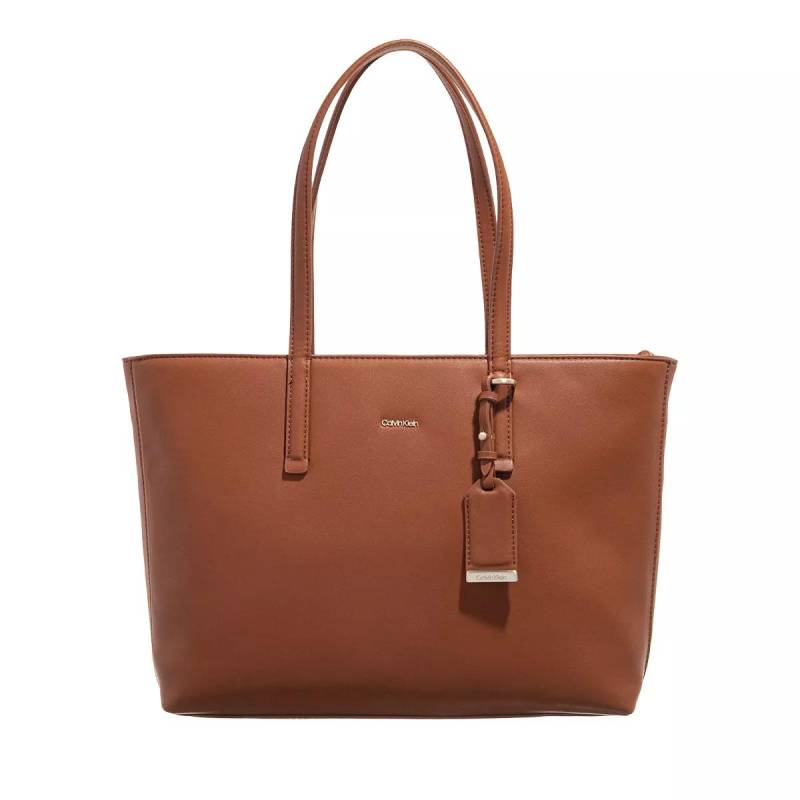 Calvin Klein Schultertasche - Ck Must Shopper Md - Gr. unisize - in Braun - für Damen von Calvin Klein