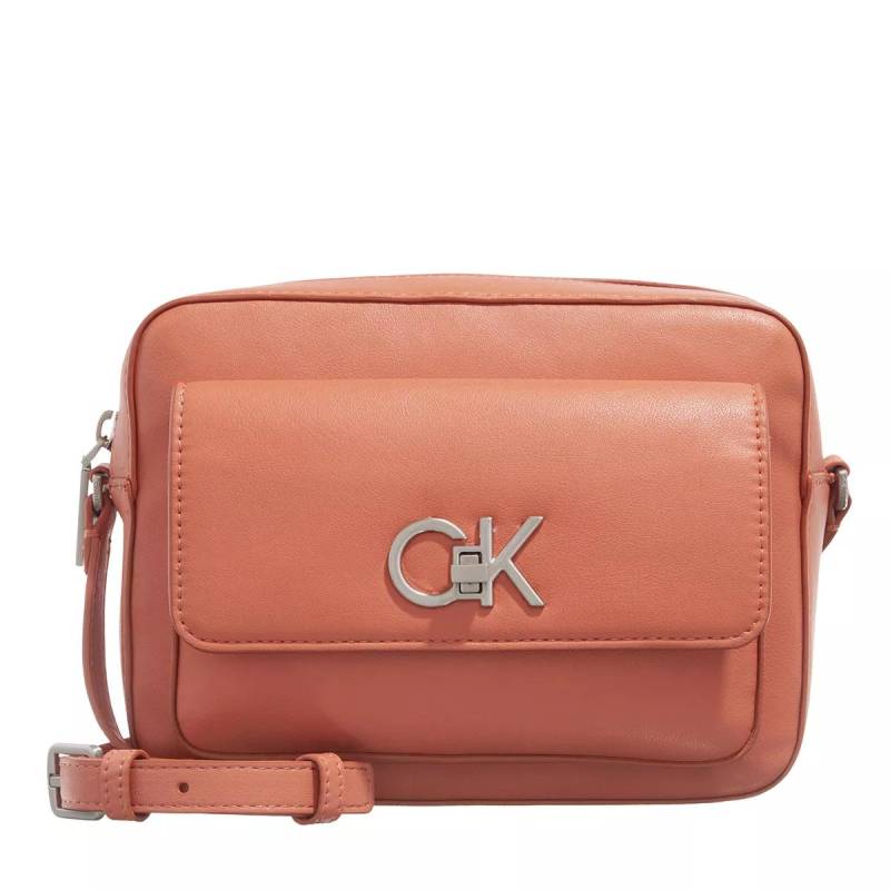 Calvin Klein Schultertasche - Re-Lock Camera Bag W/Flap - Gr. unisize - in Orange - für Damen von Calvin Klein