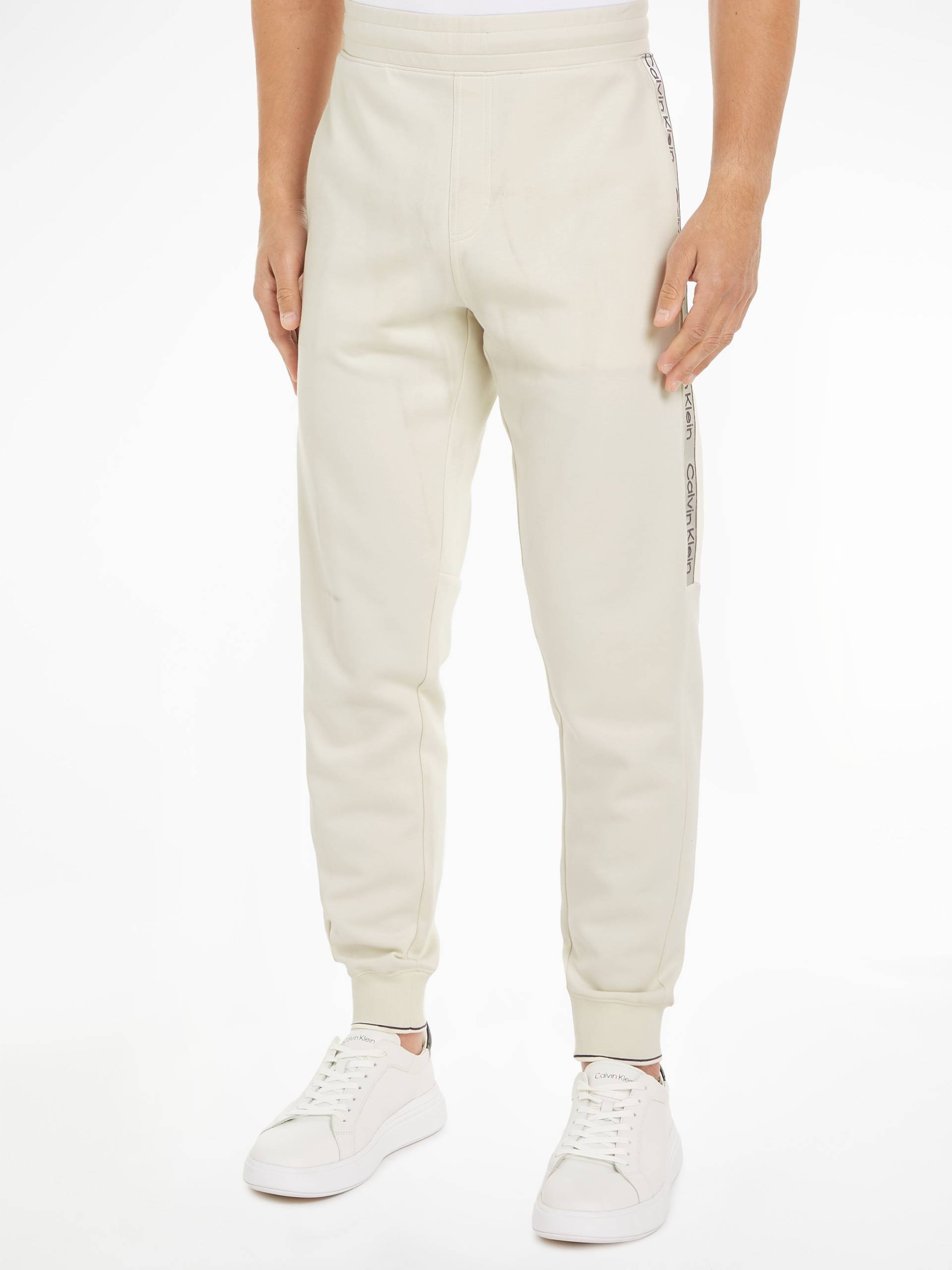 Calvin Klein Sweatpants »LOGO TAPE JOGGER« Calvin Klein Sweatpants »LOGO TAPE JOGGER« von Calvin Klein