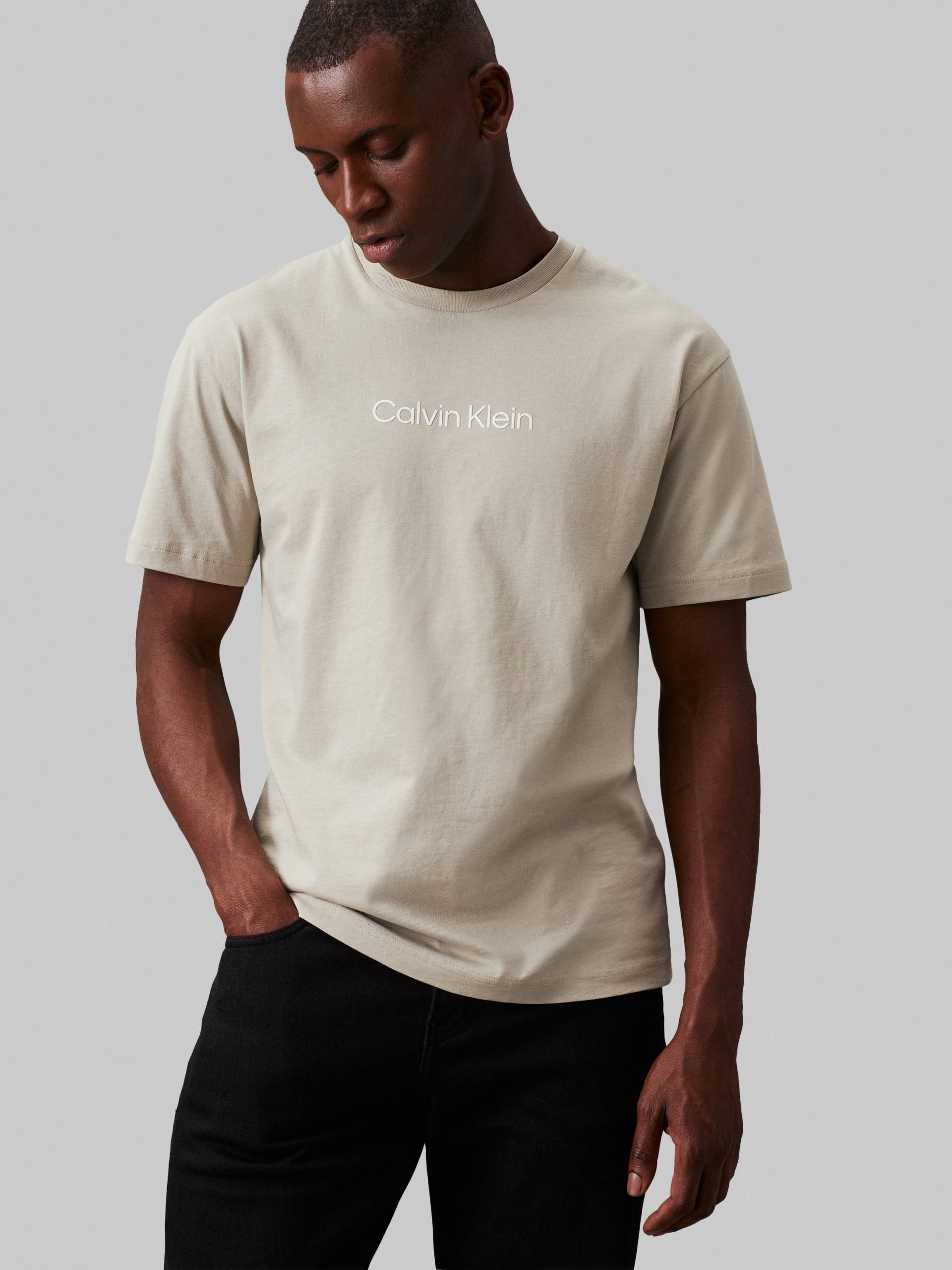 Calvin Klein T-Shirt »HERO LOGO COMFORT T-SHIRT«, mit aufgedrucktem Markenlabel von Calvin Klein