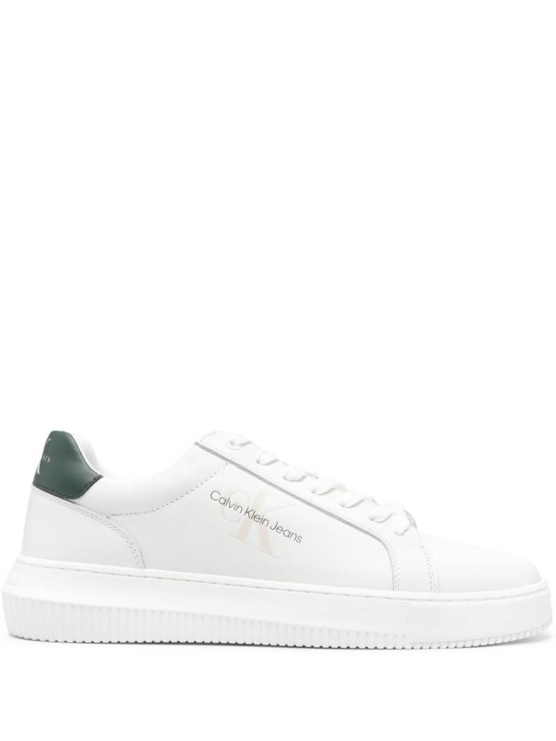 Calvin Klein leather sneakers - White von Calvin Klein