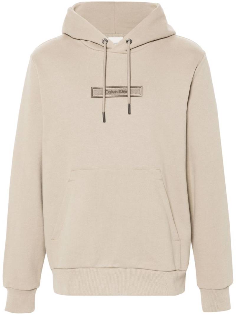 Calvin Klein logo-patch hoodie - Neutrals von Calvin Klein