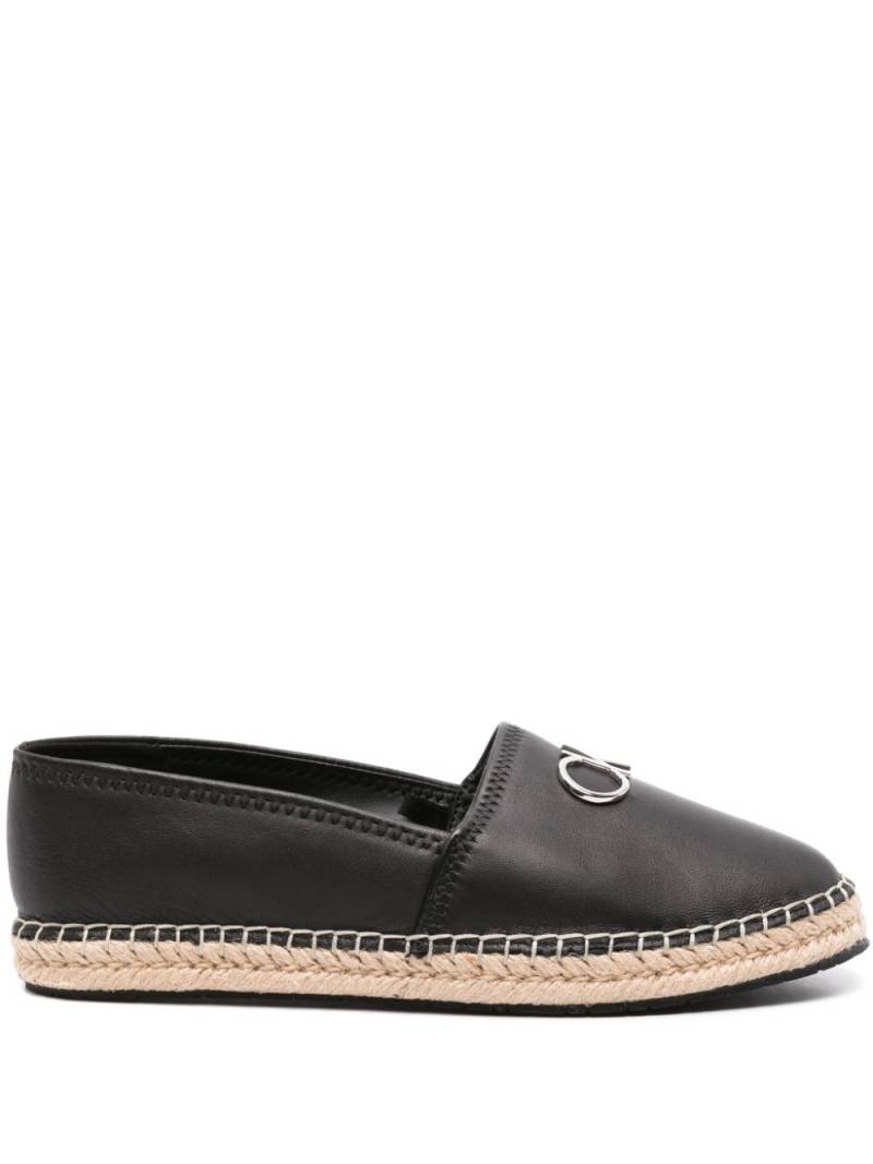 Calvin Klein logo-plaque leather espadrilles - Black von Calvin Klein