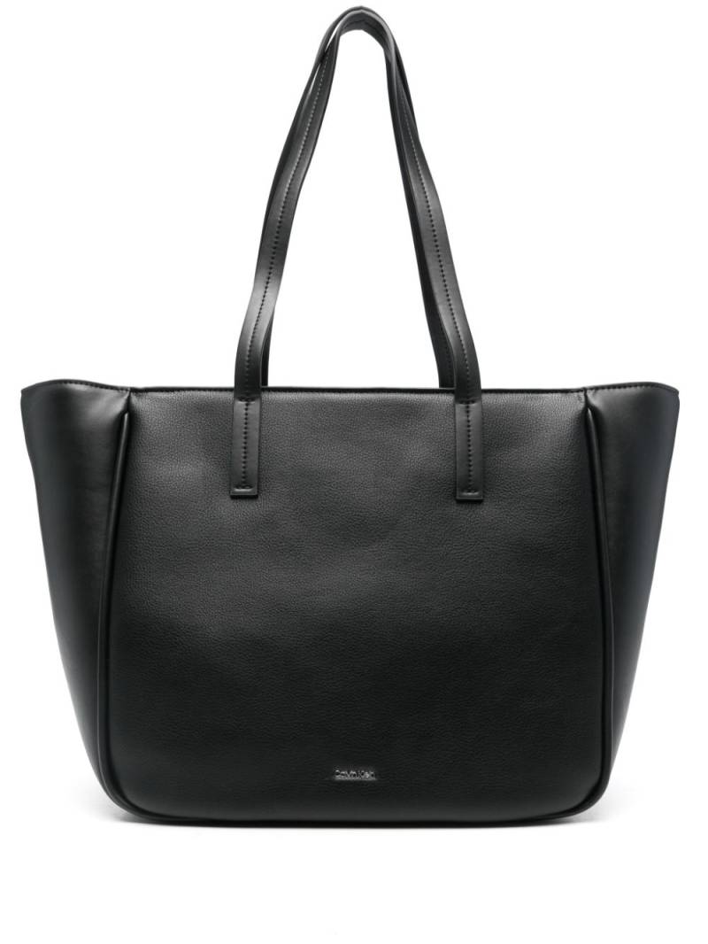 Calvin Klein logo-plaque tote bag - Black von Calvin Klein