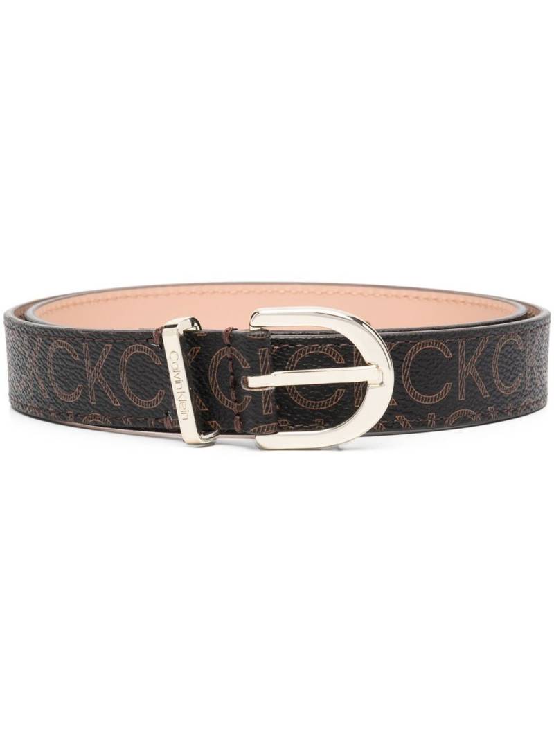 Calvin Klein logo print buckle belt - Brown von Calvin Klein