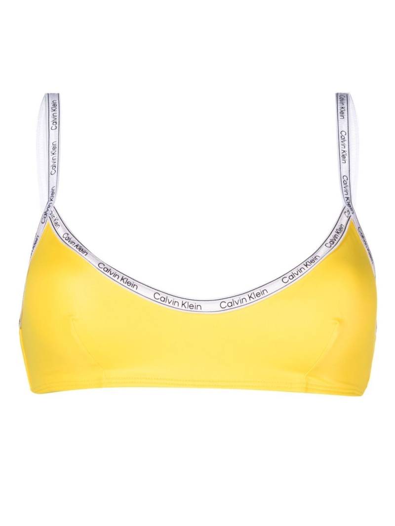 Calvin Klein logo-print strap bikini top - Yellow von Calvin Klein