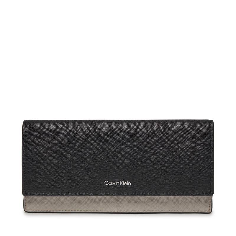 Große Damen Geldbörse Calvin Klein Business Large Trifold_Saffiano K60K611700 Schwarz von Calvin Klein