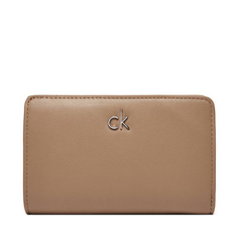 Große Damen Geldbörse Calvin Klein Ck Daily Medium Bifold_Pbl K60K613075 Beige von Calvin Klein