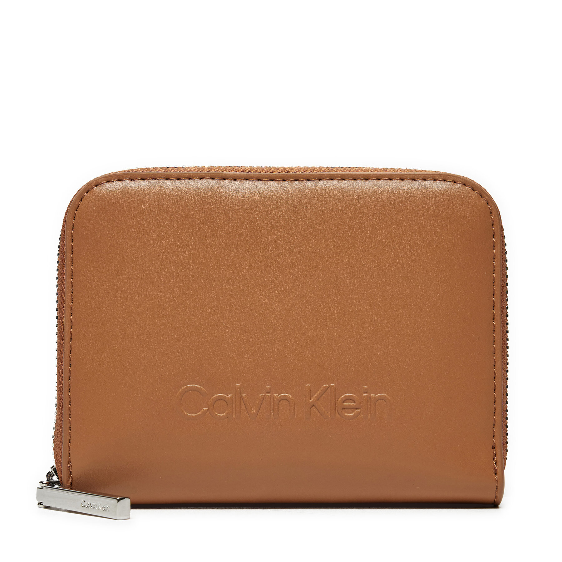 Kleine Damen Geldbörse Calvin Klein Embossed Logo Zip Md K60K612437 Braun Kleine Damen Geldbörse Calvin Klein Embossed Logo Zip Md K60K612437 Braun von Calvin Klein