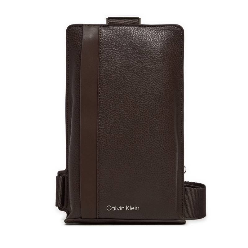 Umhängetasche Calvin Klein Must Sling K50K512205 Braun von Calvin Klein