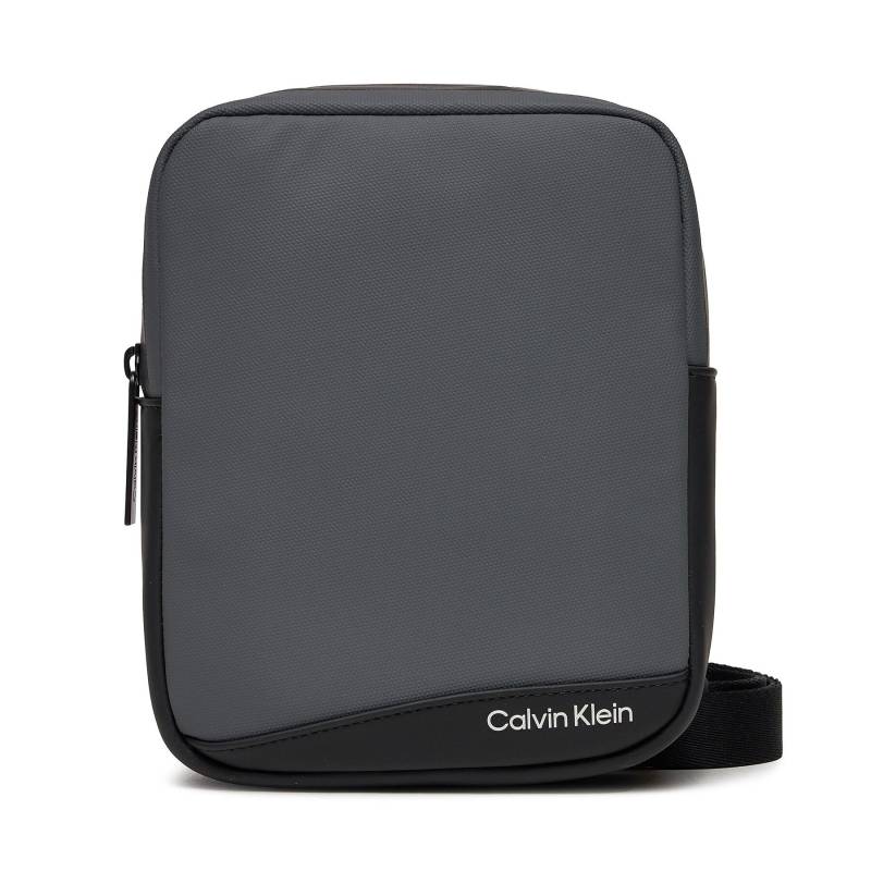 Umhängetasche Calvin Klein Rubberized K50K511252 Grau von Calvin Klein