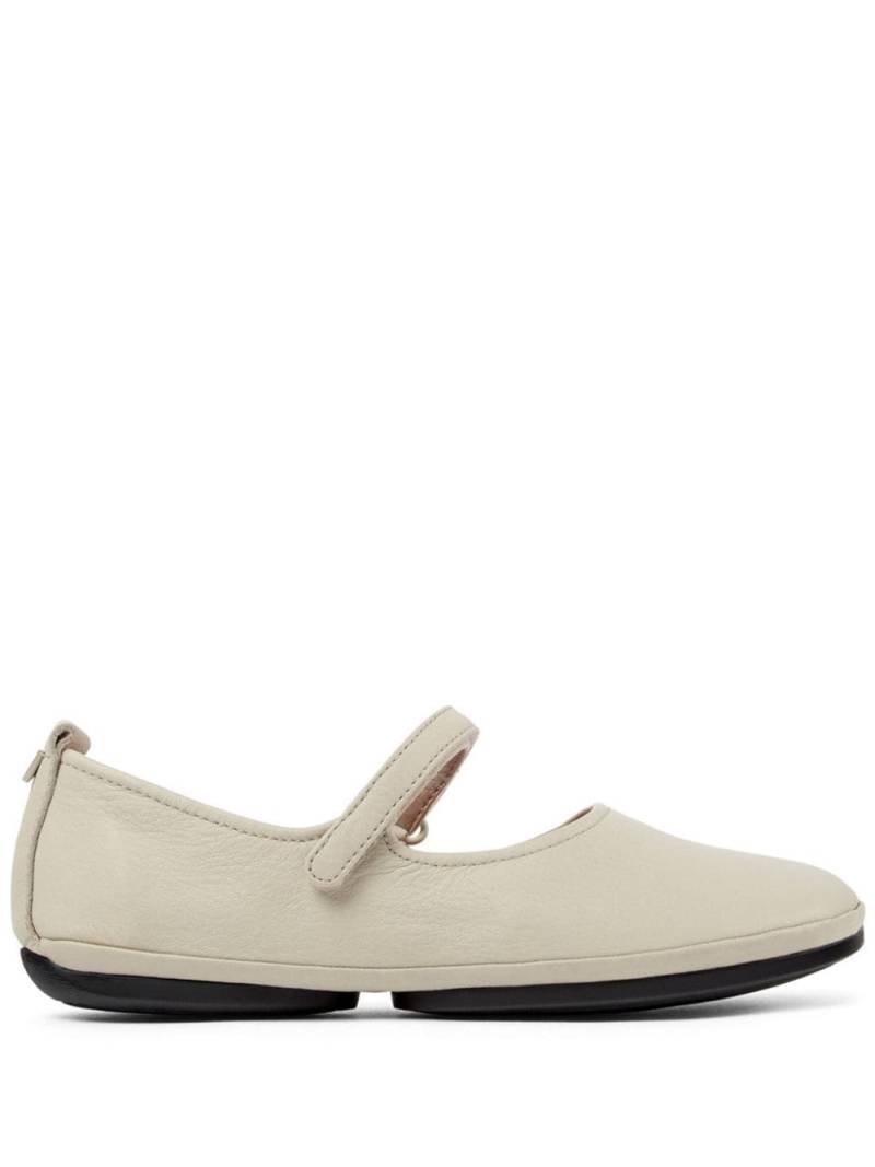 Camper Right Nina ballerina shoes - Neutrals von Camper