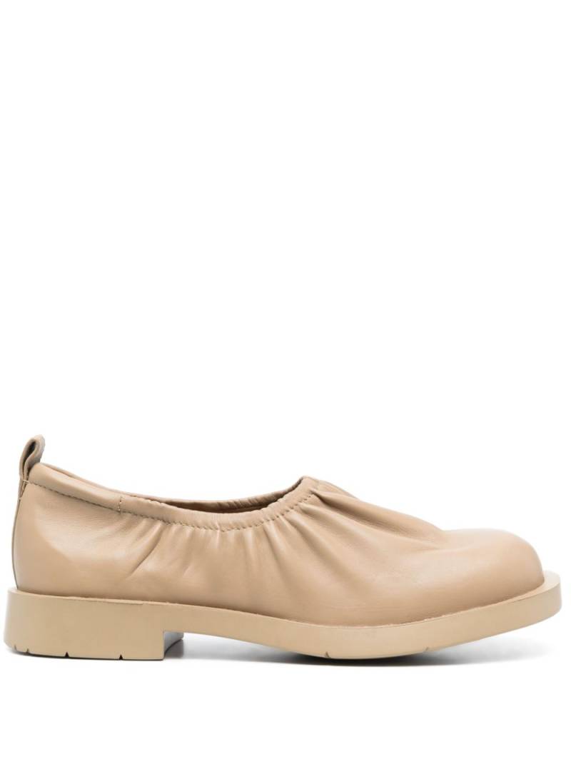 CamperLab Mil 1978 leather loafers - Neutrals von CamperLab